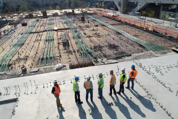 Strategi Mitigasi Risiko dalam Manajemen Proyek Konstruksi