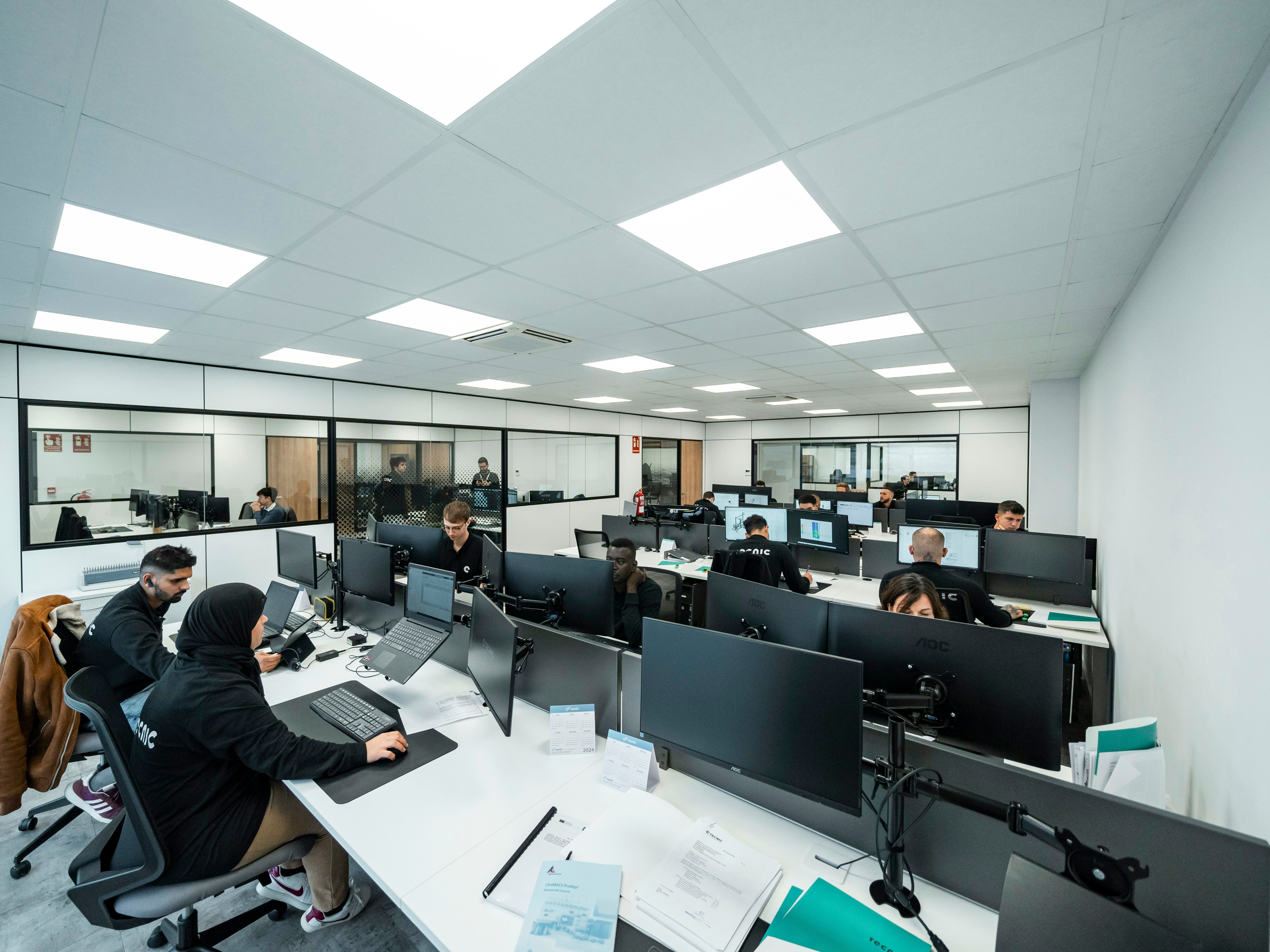 bestada.co.id menyediakan jasa pembuatan aplikasi dan software